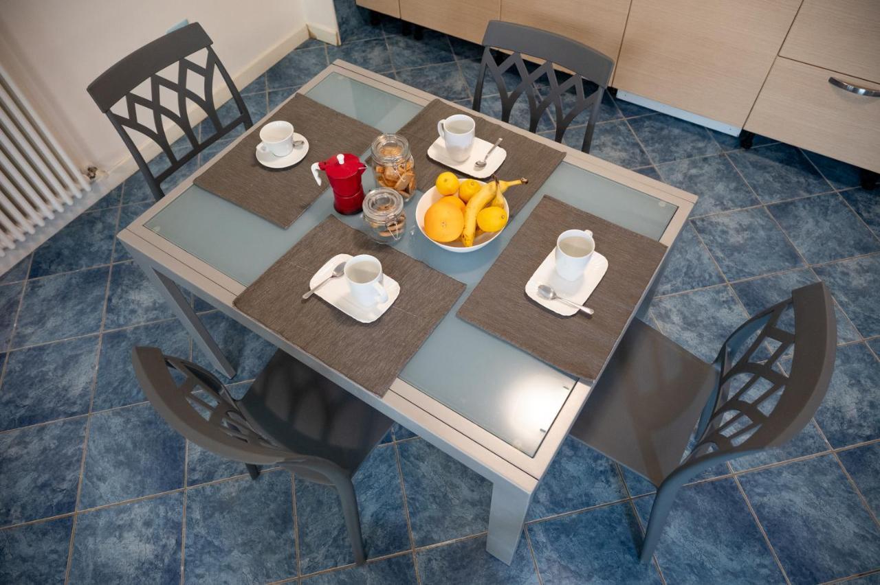 Souvenir 7 Apartment