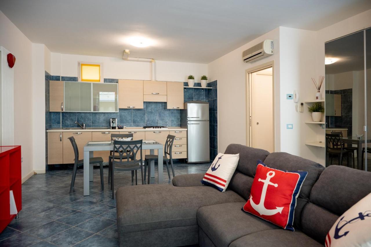 Souvenir 7 Apartment